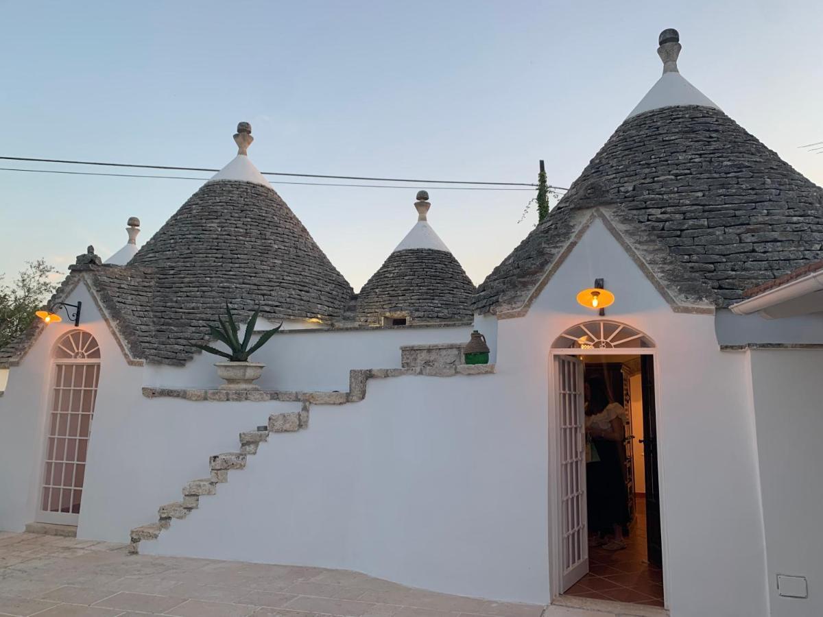 Trulli Brunone Apartment กัสเตลลานา กรอตเต ภายนอก รูปภาพ