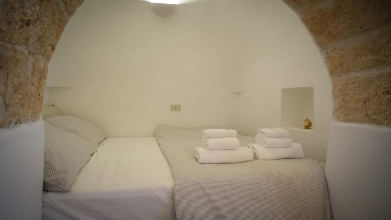 Trulli Brunone Apartment กัสเตลลานา กรอตเต ภายนอก รูปภาพ